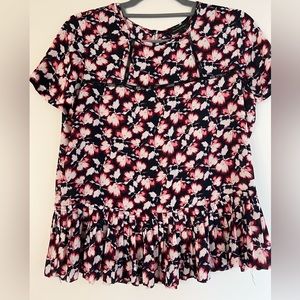 Banana Republic small petite top causal and stylish